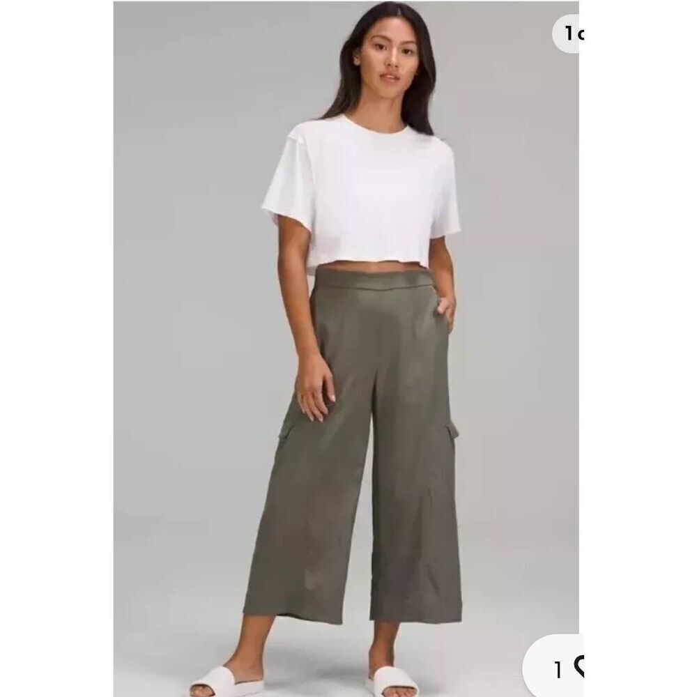 Lululemon Metropolis Maven High Rise Crop Sage Size 4